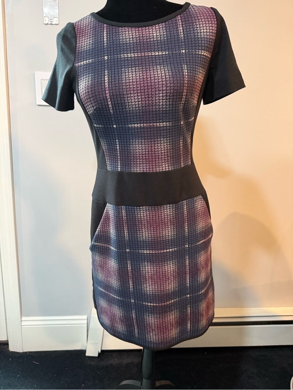 Karen Millen Purple and Pink Plaid Sheath Dress with Black Panels Size 6